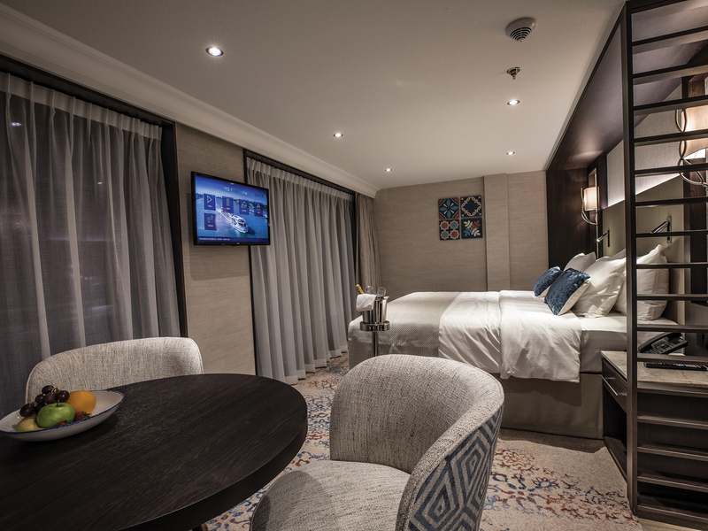 Category 5 Diamond Deck